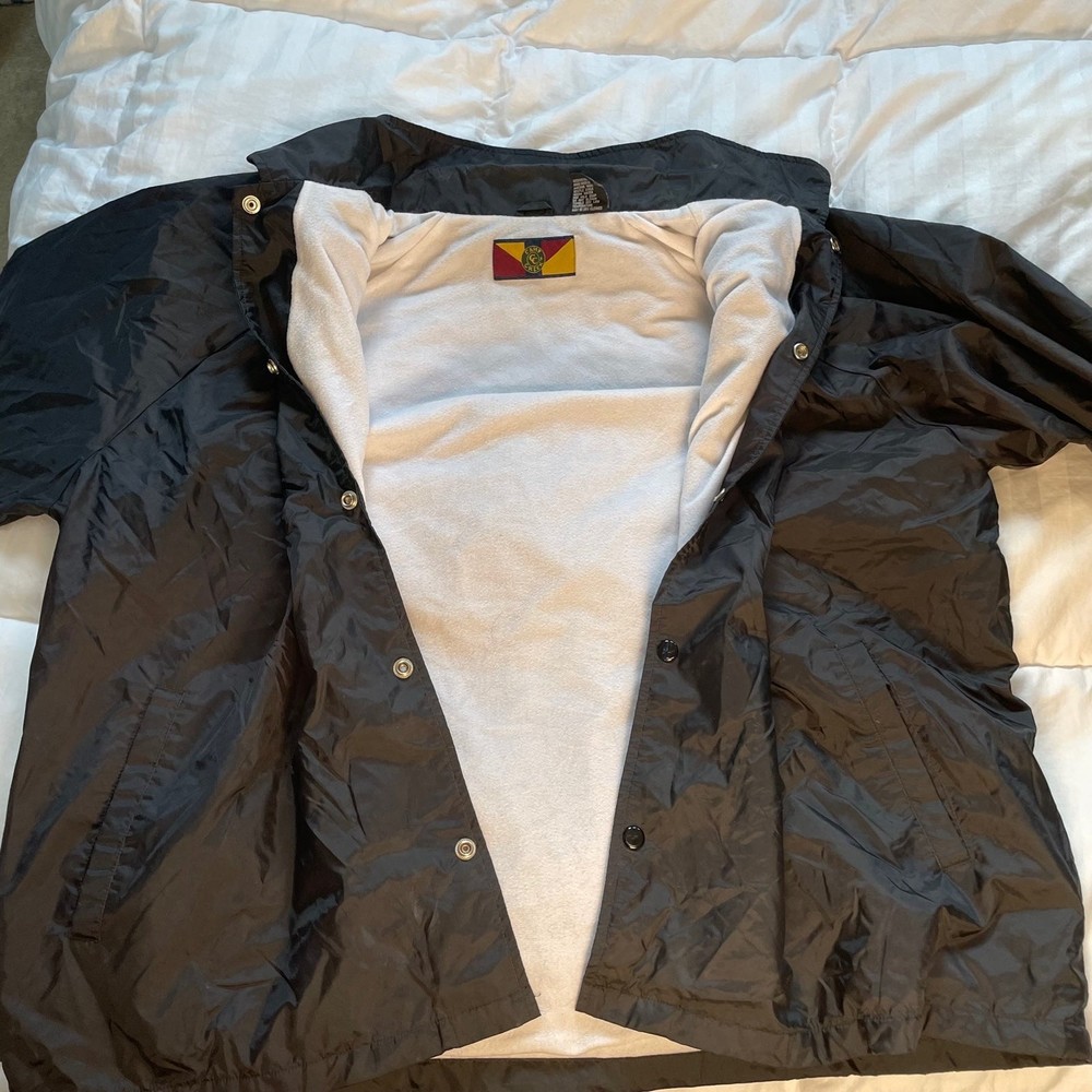 ONE OF A KIND VINTAGE Camp Creek Waterproof Jacket Skater Graphic Design XL